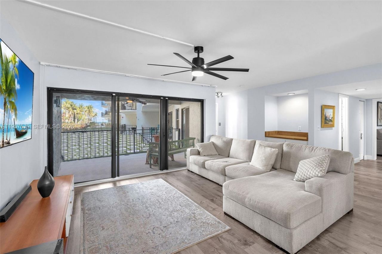 2029 N Ocean Blvd, Unit 106, Fort Lauderdale, FL 33305 Photo