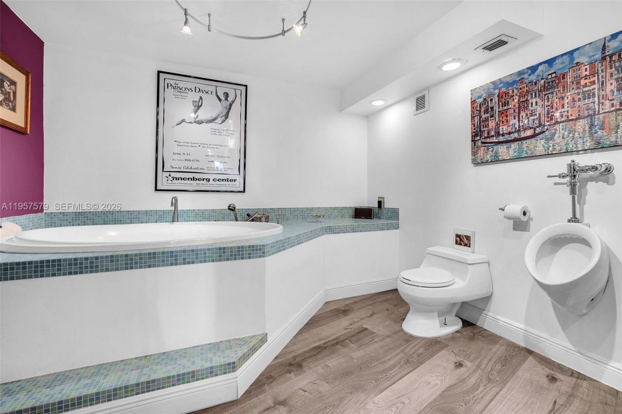 2029 N Ocean Blvd, Unit 106, Fort Lauderdale, FL 33305 Photo