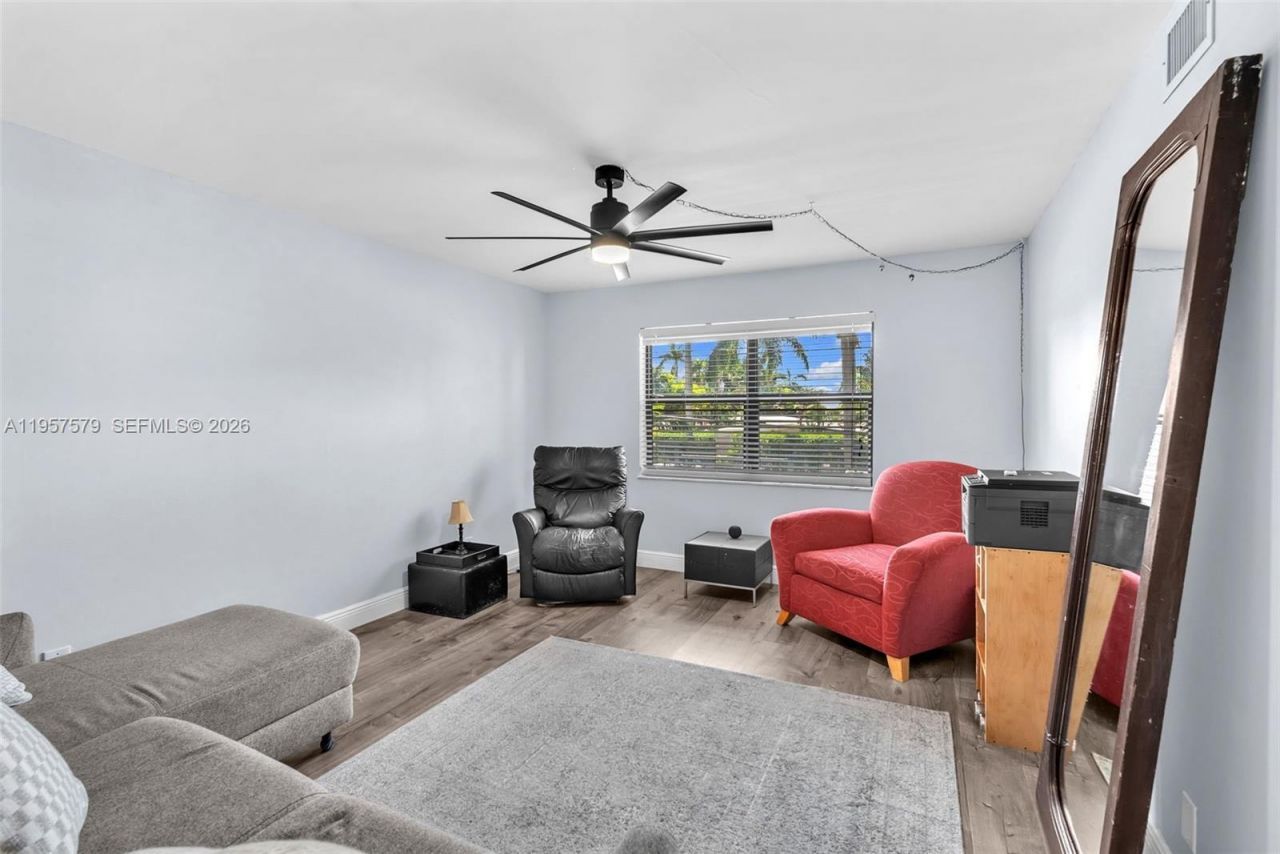2029 N Ocean Blvd, Unit 106, Fort Lauderdale, FL 33305 Photo