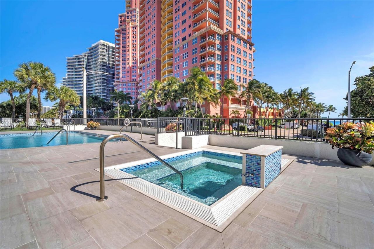 2029 N Ocean Blvd, Unit 106, Fort Lauderdale, FL 33305 Photo