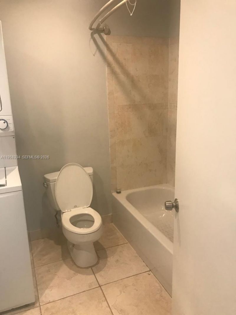 7570 SW 82nd St , Unit F209, Miami, FL 33143 Photo