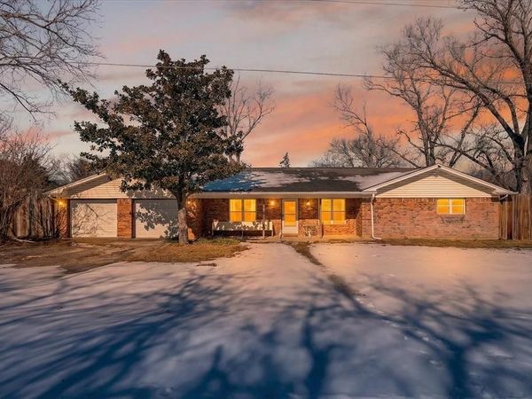 702 El Camino Real, Chico, TX 76431