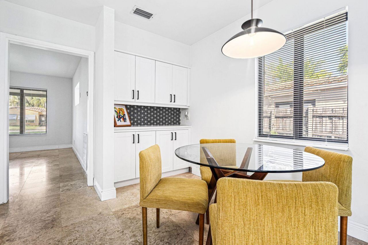 1430 NE 16th Avenue, Fort Lauderdale, FL 33304 Photo