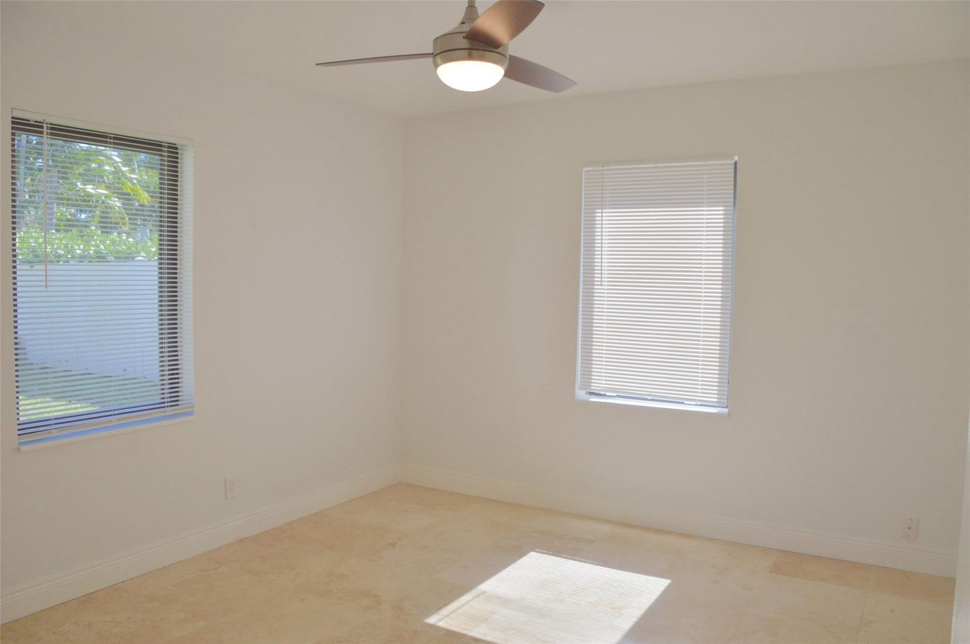 1430 NE 16th Avenue, Fort Lauderdale, FL 33304 Photo