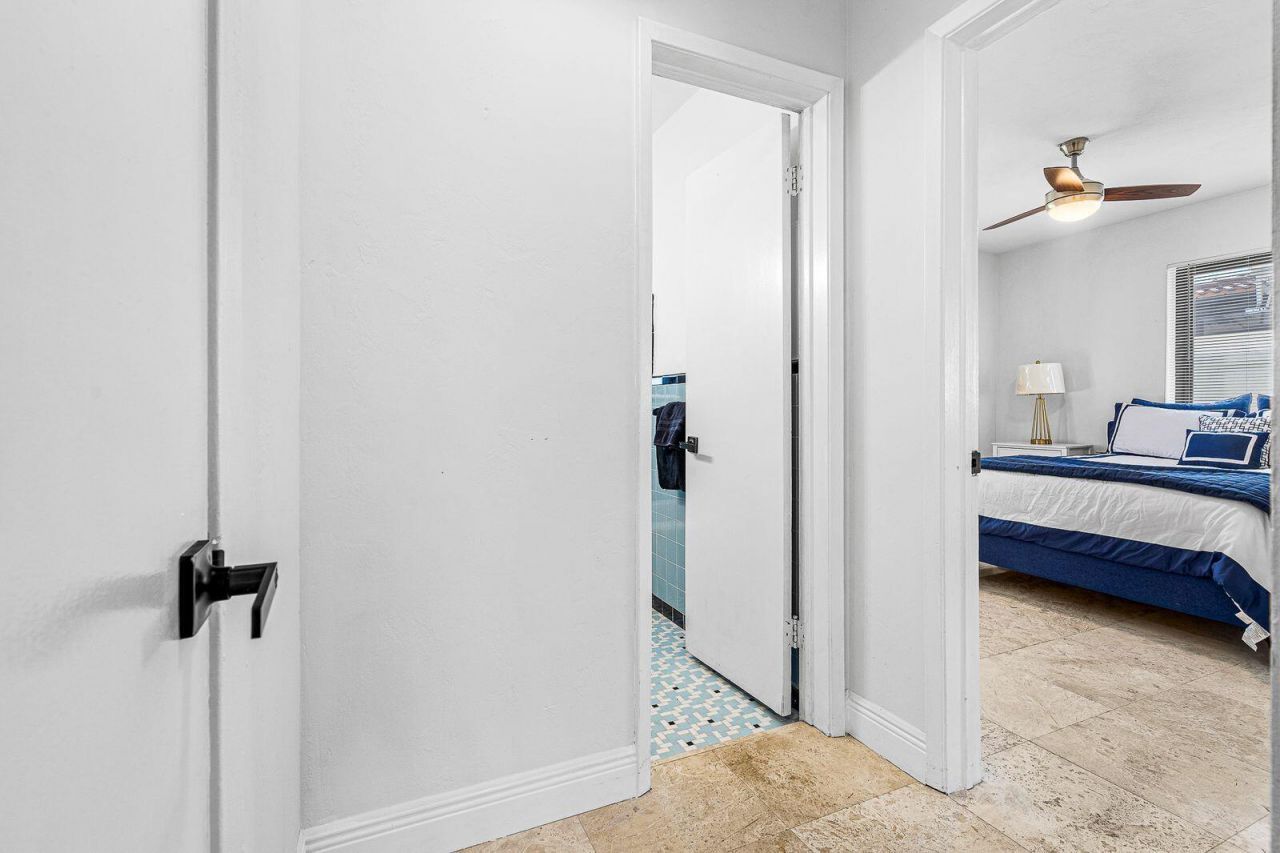 1430 NE 16th Avenue, Fort Lauderdale, FL 33304 Photo