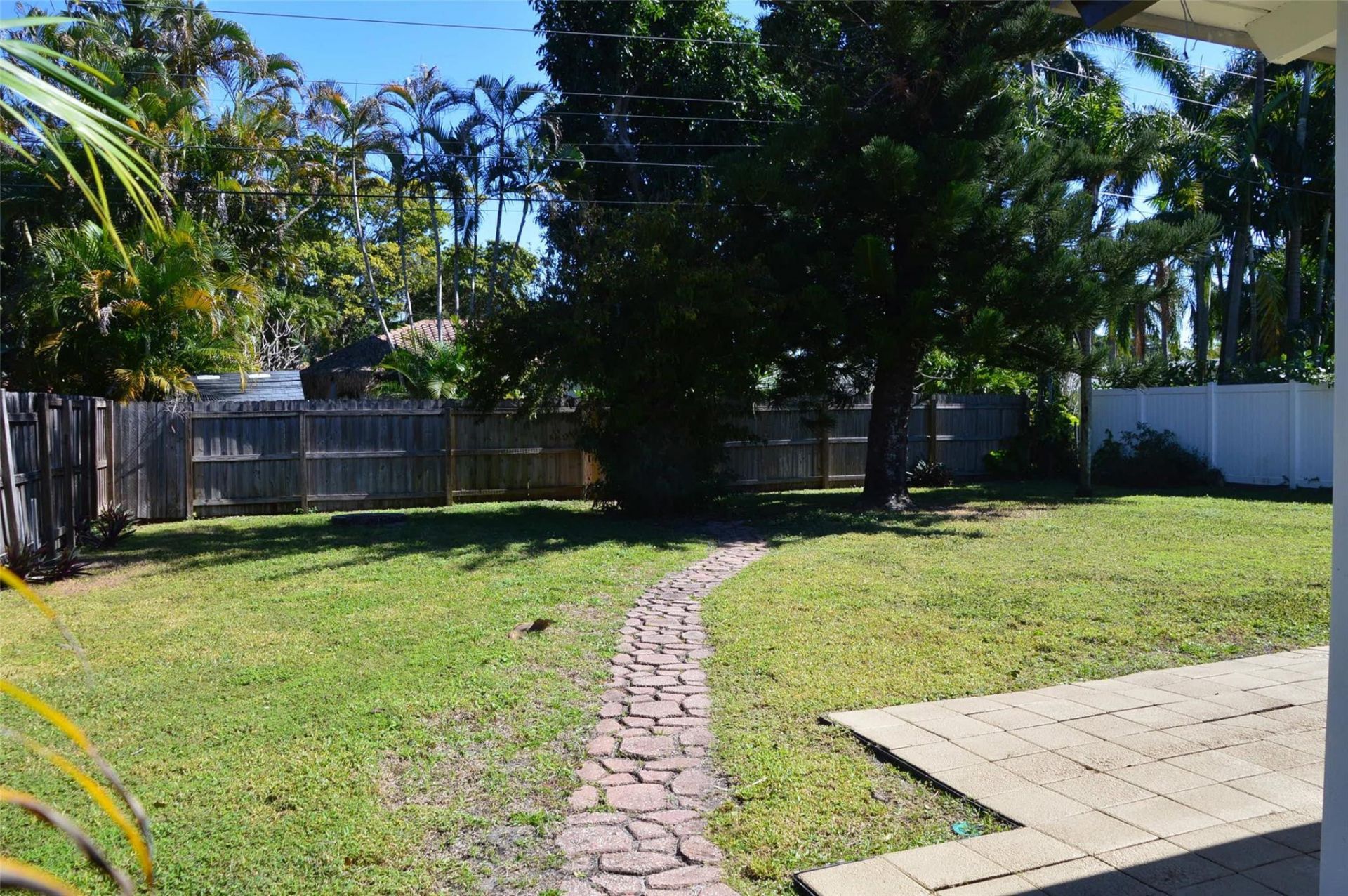 1430 NE 16th Avenue, Fort Lauderdale, FL 33304 Photo