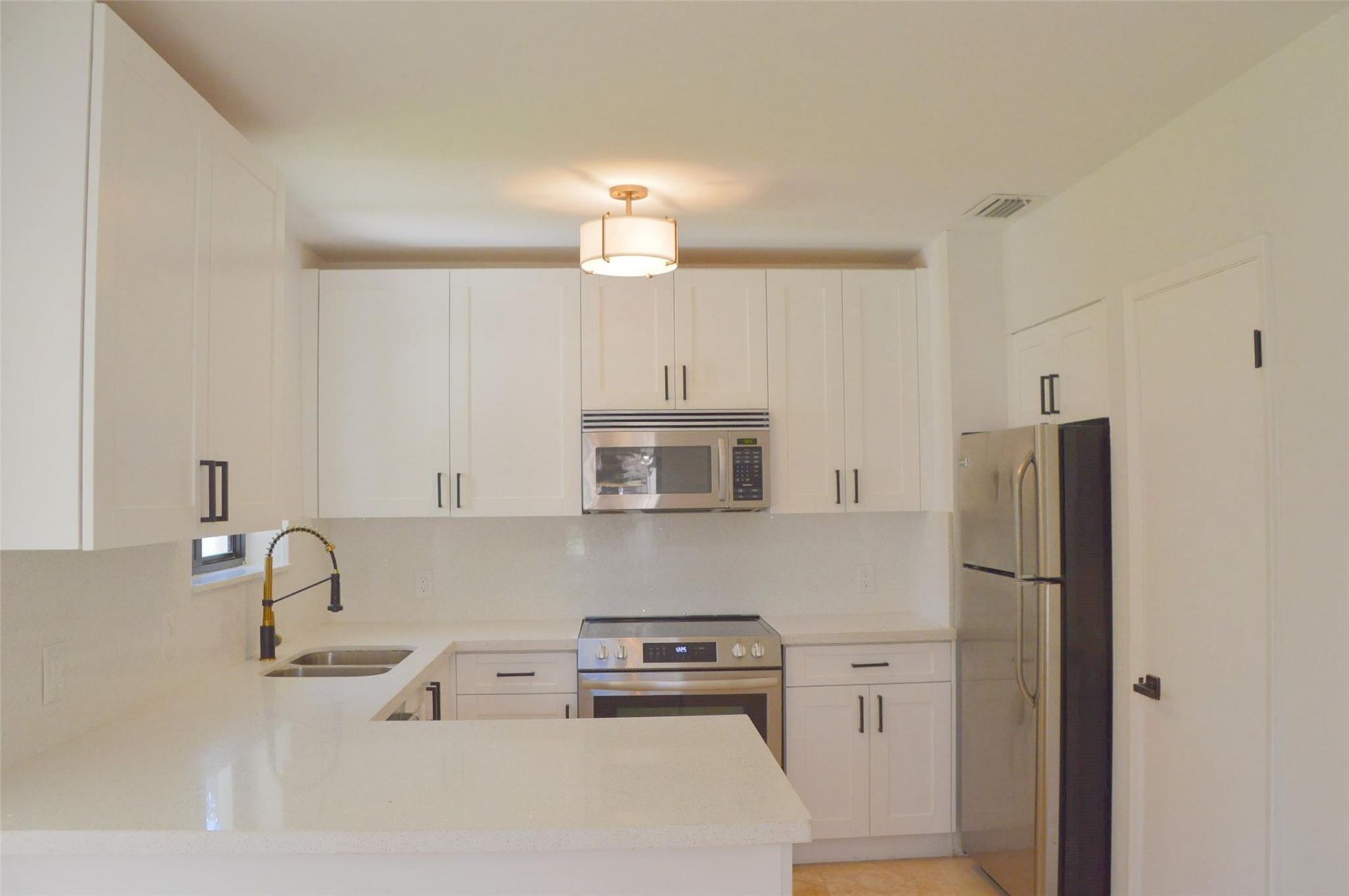 1430 NE 16th Avenue, Fort Lauderdale, FL 33304 Photo