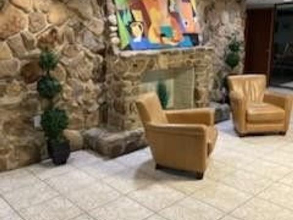 661 NE 195th St, Unit 314, Miami, FL 33179