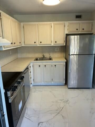 661 NE 195th Street, Unit 314, Miami, FL 33179 Photo