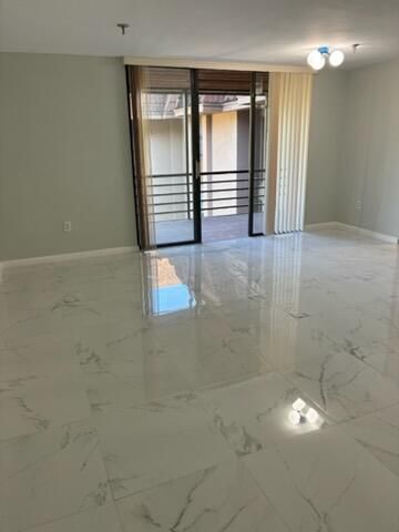 661 NE 195th Street, Unit 314, Miami, FL 33179 Photo