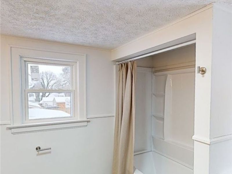 1156 Clifton Avenue, Akron, OH 44310 Photo 13