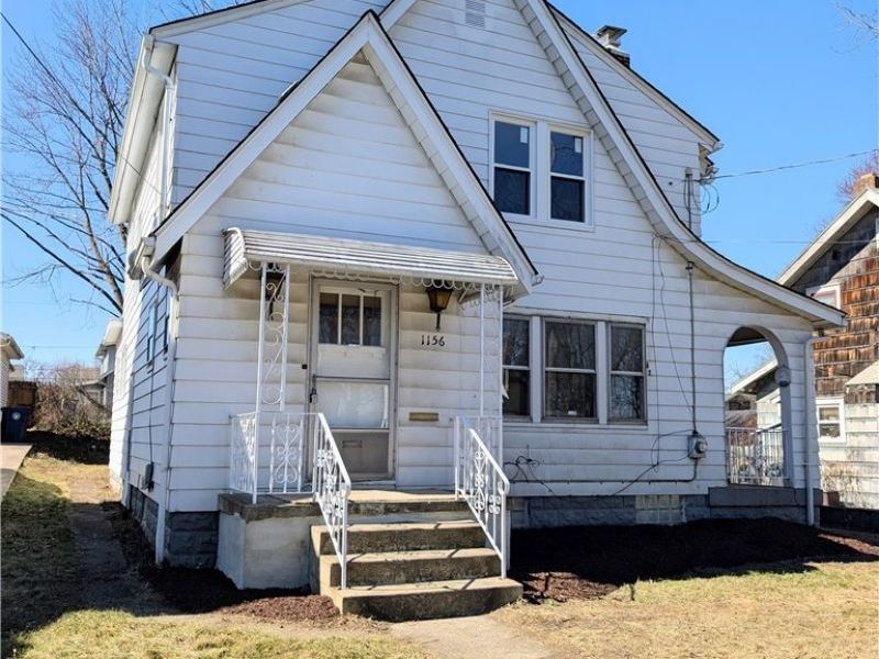 1156 Clifton Avenue, Akron, OH 44310 Photo 2