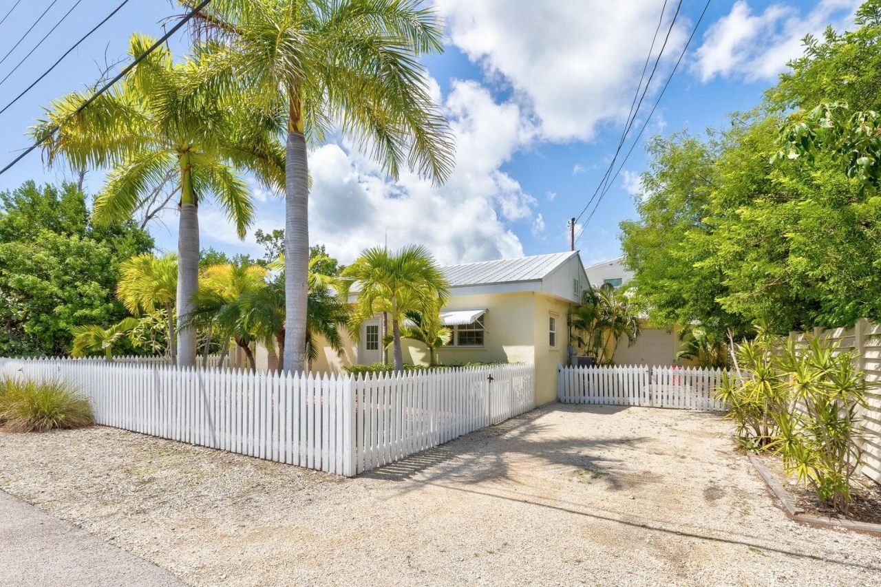 157 Caloosa Street, Islamorada, FL 33070 Photo