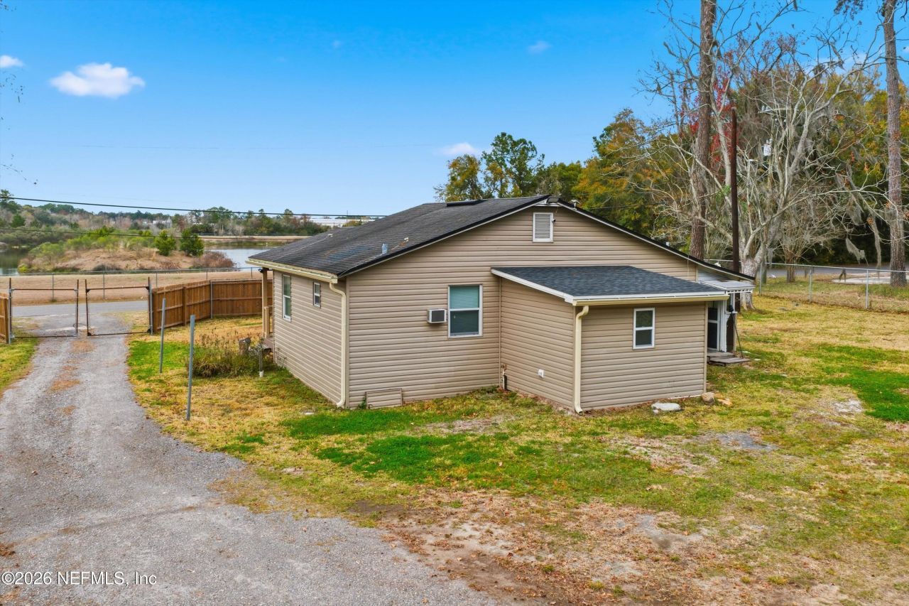 5750 Stuart Avenue, Jacksonville, FL 32254 Photo