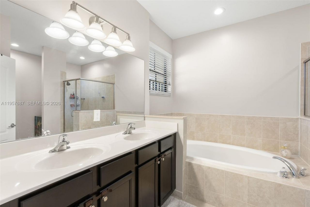 9615 Watercrest Isle, Parkland, FL 33076 Photo