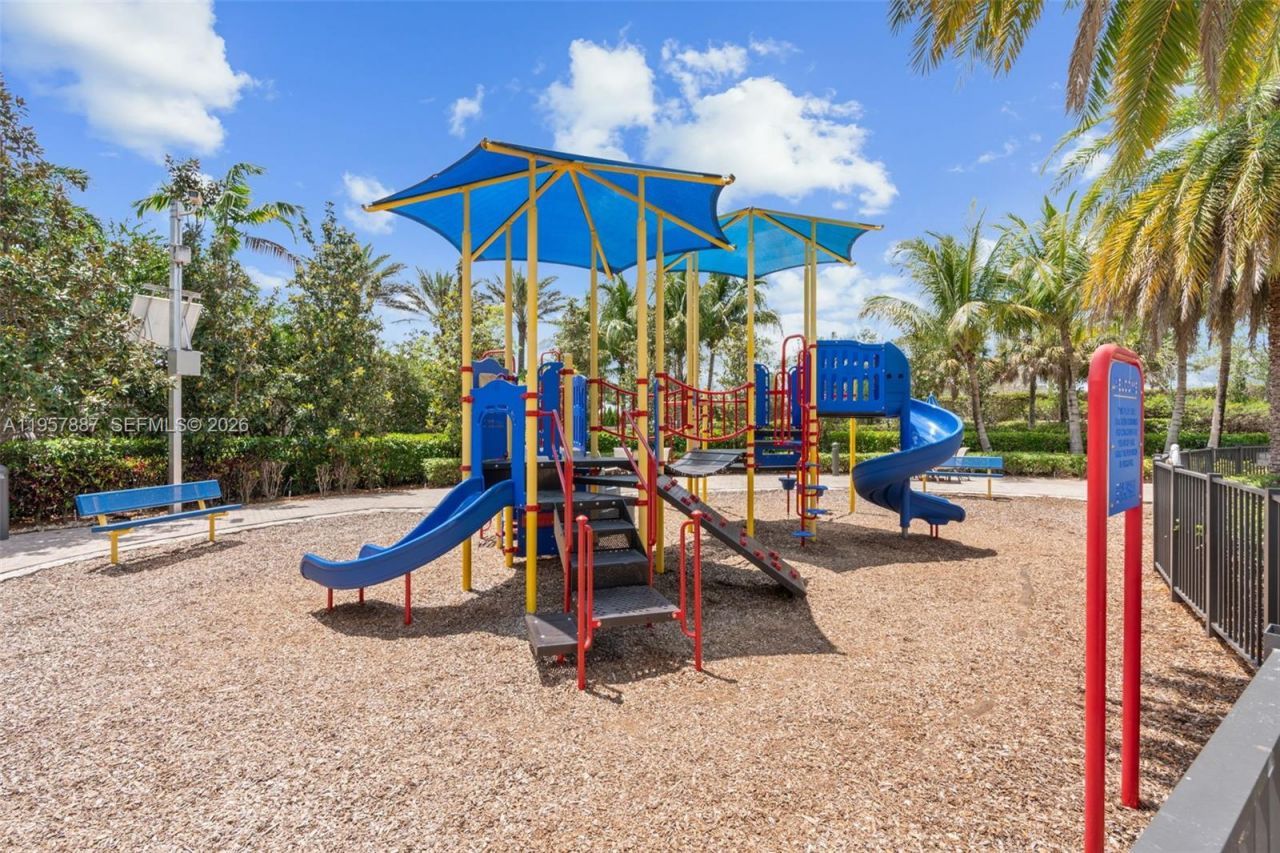 9615 Watercrest Isle, Parkland, FL 33076 Photo