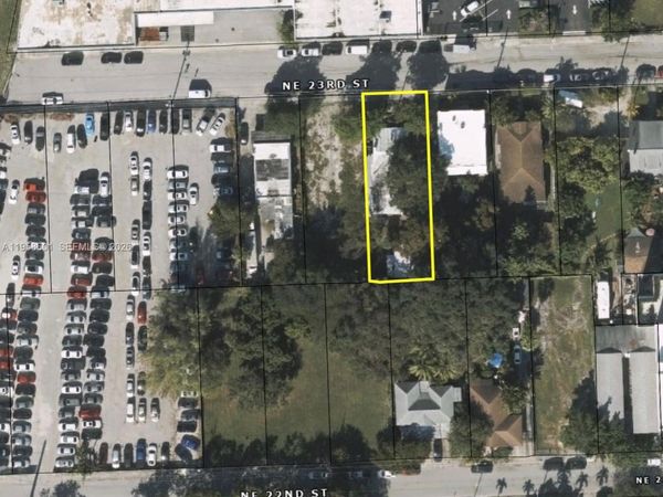 120 NE 23rd St , Miami, FL 33137