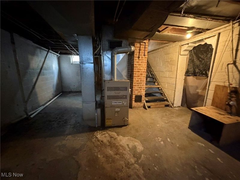 15915 Cloverside Avenue, Cleveland, OH 44128 Photo 17