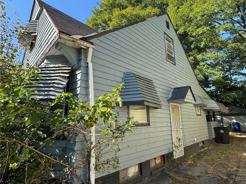 15915 Cloverside Avenue, Cleveland, OH 44128 Photo 23