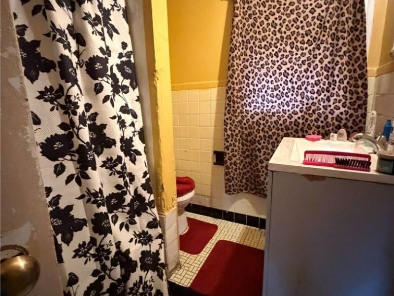 15915 Cloverside Avenue, Cleveland, OH 44128 Photo 5