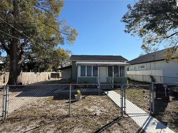 2504 W SOUTH AVENUE, TAMPA, FL 33614