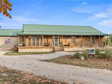 22507 S 2325 Road, Milo, MO 64767