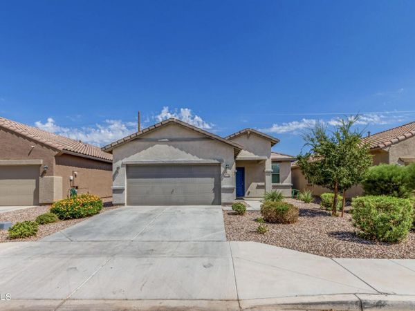 5751 N 71ST Drive, Glendale, AZ 85303
