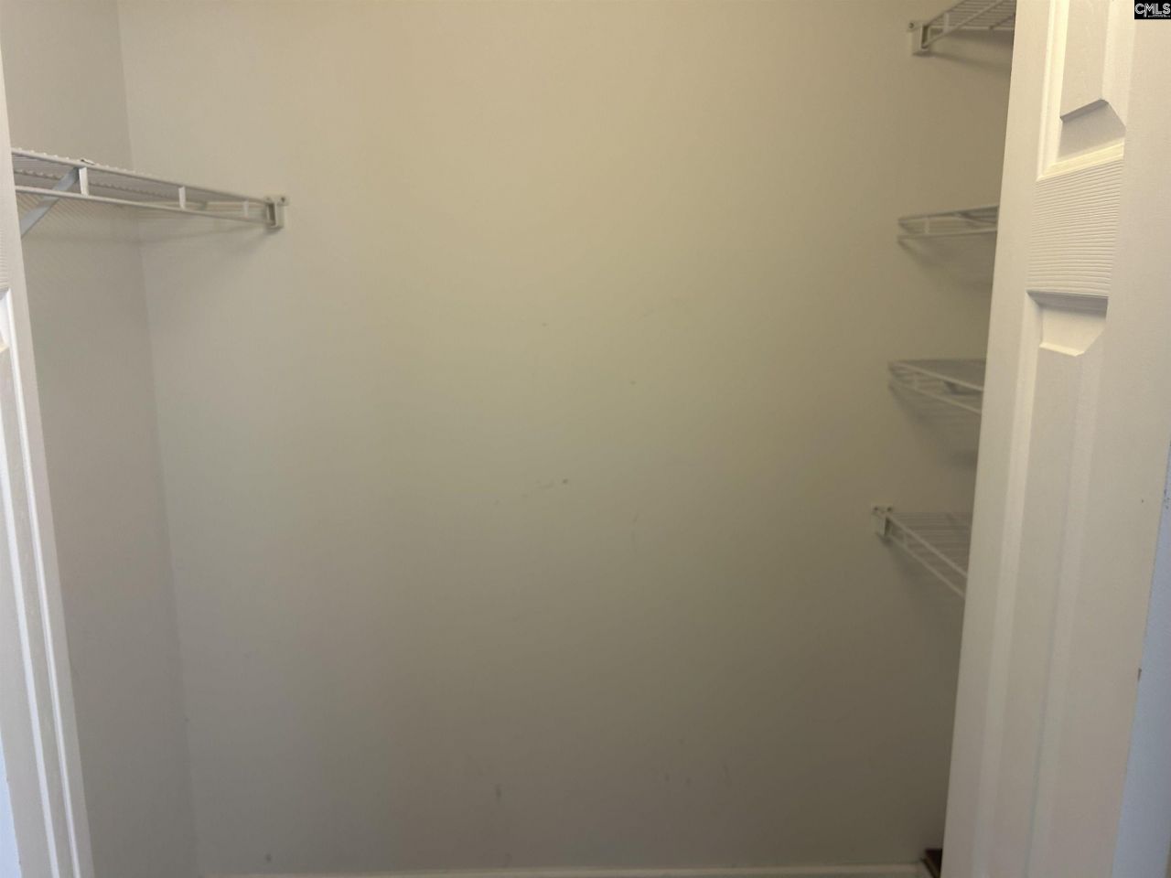 109 Park Meadow Drive Photo 12