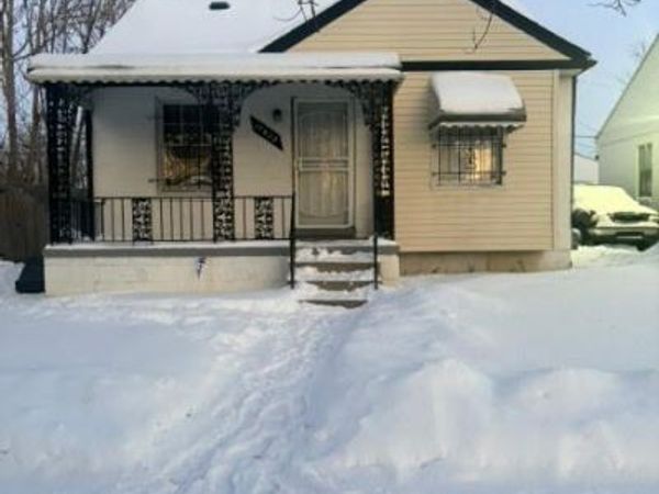 17432 Mackay Street, Hamtramck, MI 48212