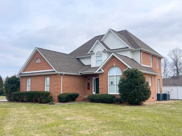 220 Bryan Dr, Winchester, TN 37398