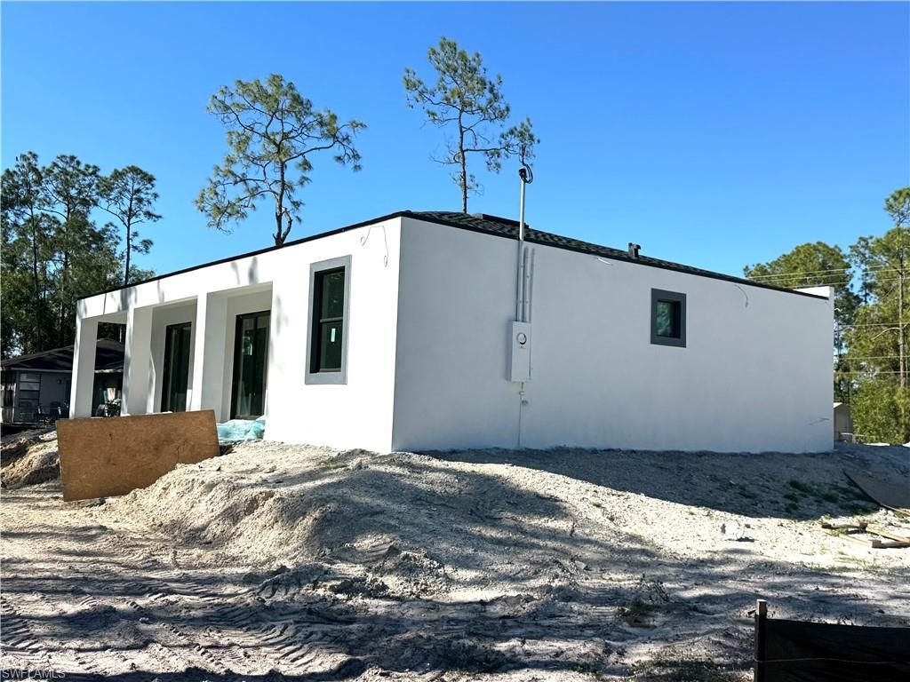 3306 E 2nd St, Lehigh Acres, FL 33936 Photo