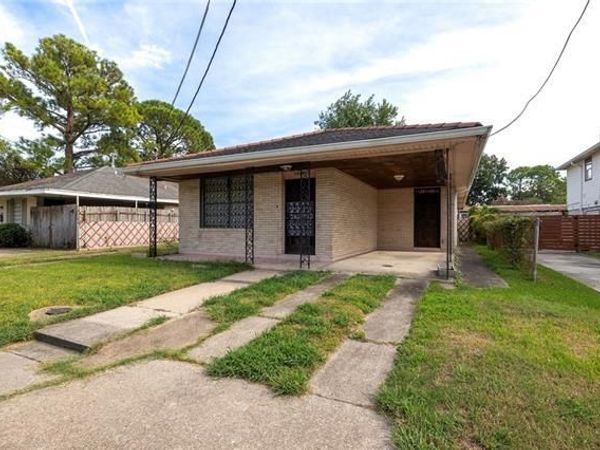 3306 TRAFALGAR Street, New Orleans, LA 70112