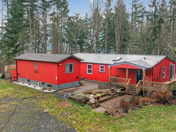 20284 El Romar Dr NE Dr, Scotts Mills, OR 97375