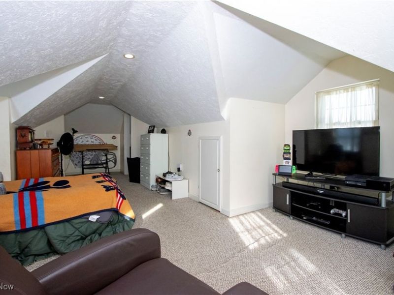 435 Locust Street S, Canal Fulton, OH 44614 Photo 24