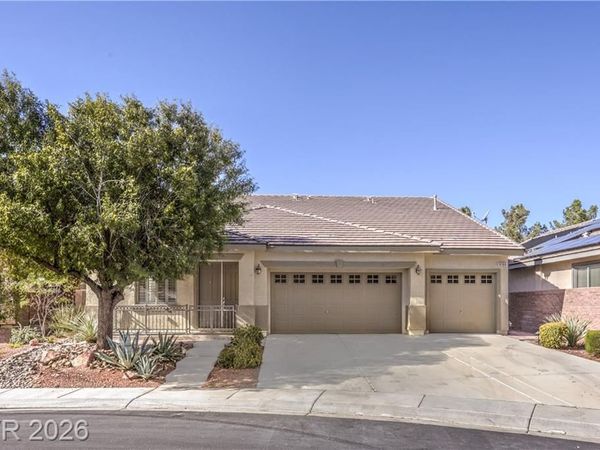 8109 Devils Canyon Street, North Las Vegas, NV 89085