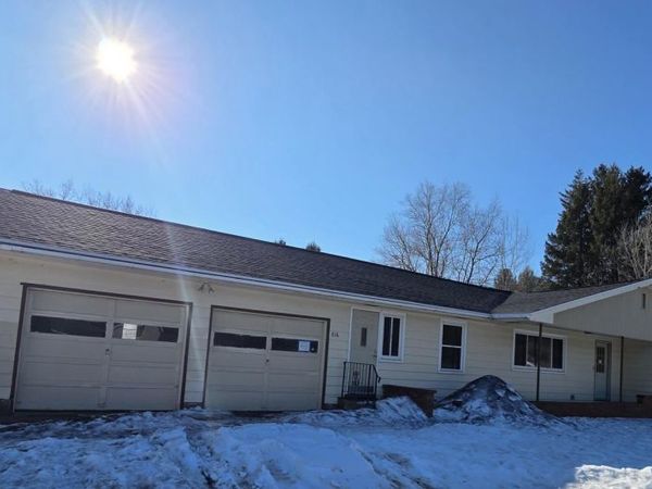 816 1st Street, Glenwood City, WI 54013