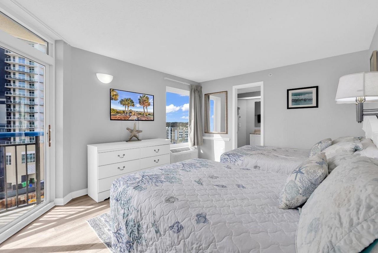 2300 N Ocean Blvd. Photo 14