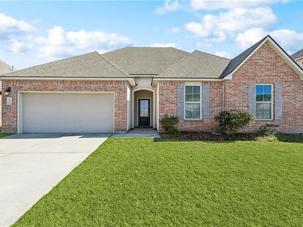 760 LAKESHORE VILLAGE Drive, Slidell, LA 70461