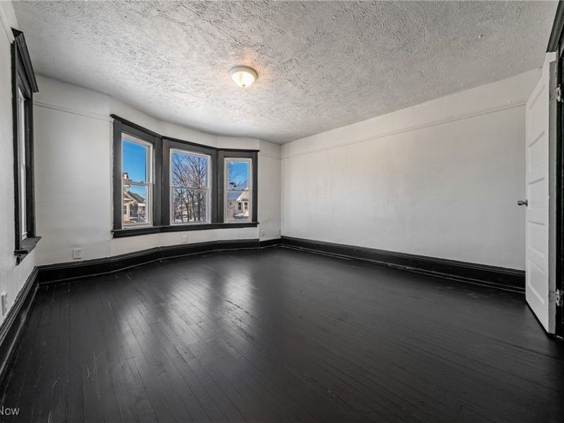 1760 Carlyon Road, Cleveland, OH 44112 Photo 29