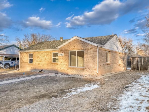 1240 Xanadu Street, Aurora, CO 80011