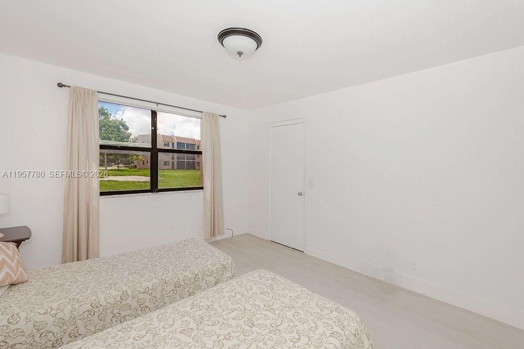 10434 Sunrise Lakes Blvd, Unit 109, Sunrise, FL 33322 Photo