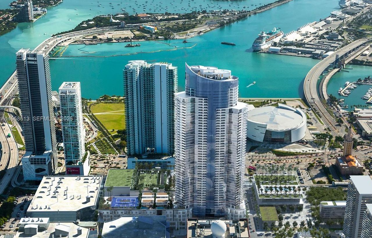 851 NE 1st Ave, Unit 811, Miami, FL 33132 Photo