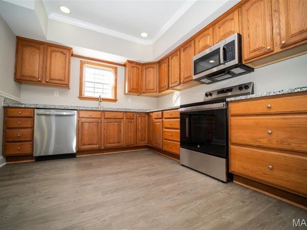 6051 Valley Drive, French Village, MO 63036