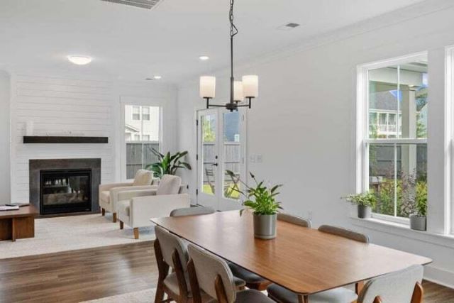 119 Archdale Street Photo 17