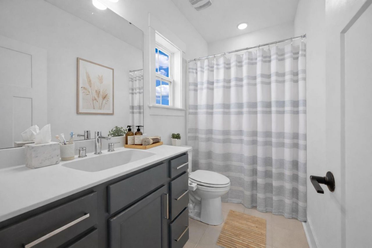 119 Archdale Street Photo 38