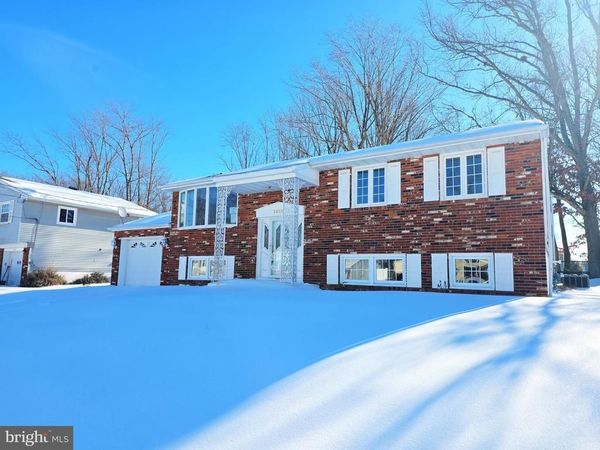 1013 HANCOCK DRIVE, BLACKWOOD, NJ 08012