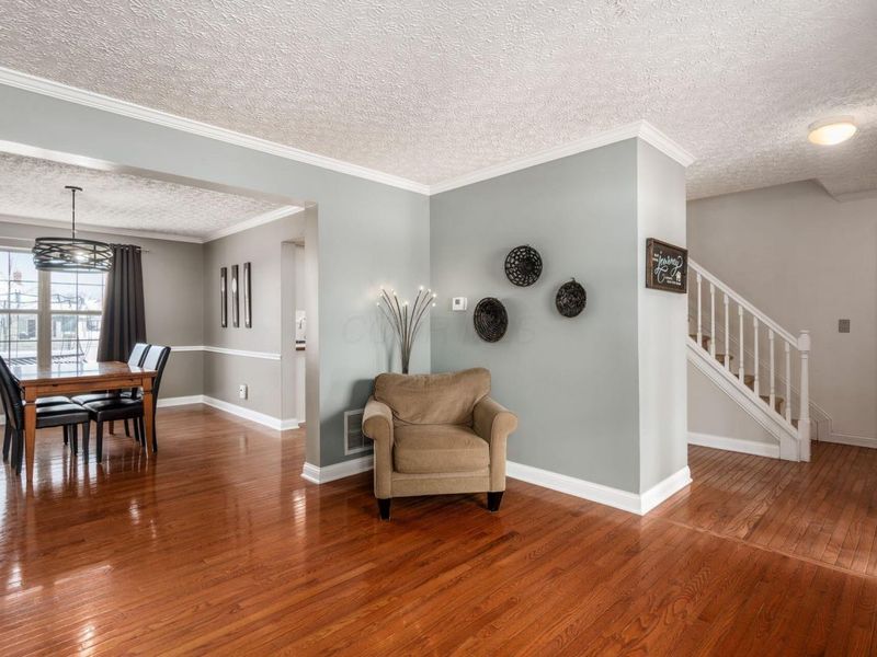 8133 Dunaway Lane, Westerville, OH 43082 Photo 11