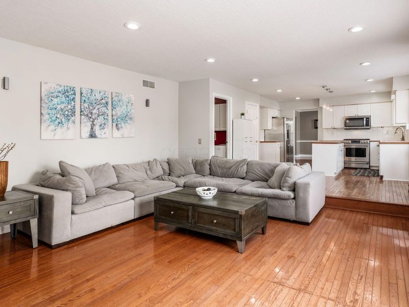 8133 Dunaway Lane, Westerville, OH 43082 Photo 13