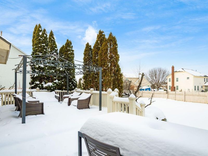 8133 Dunaway Lane, Westerville, OH 43082 Photo 3