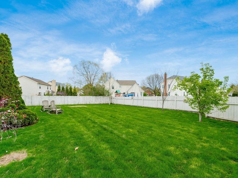 8133 Dunaway Lane, Westerville, OH 43082 Photo 35